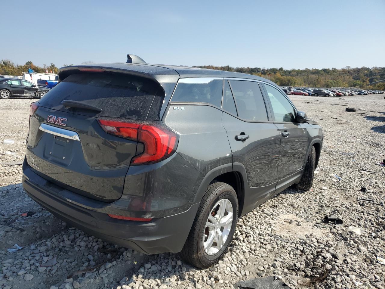2018 GMC Terrain - Image 3