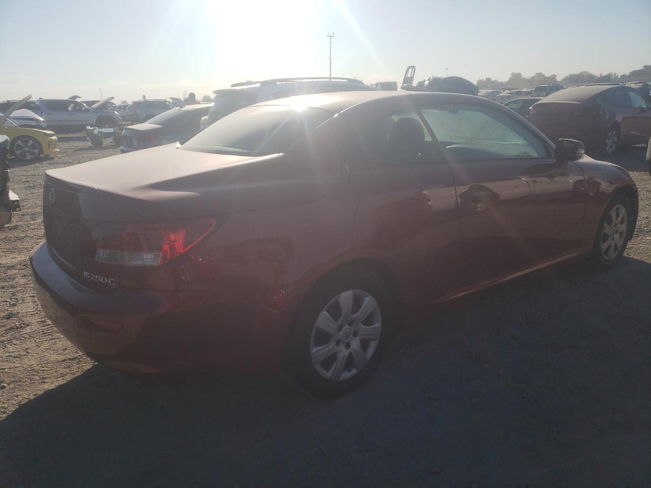 2010 Lexus IS - Image 3