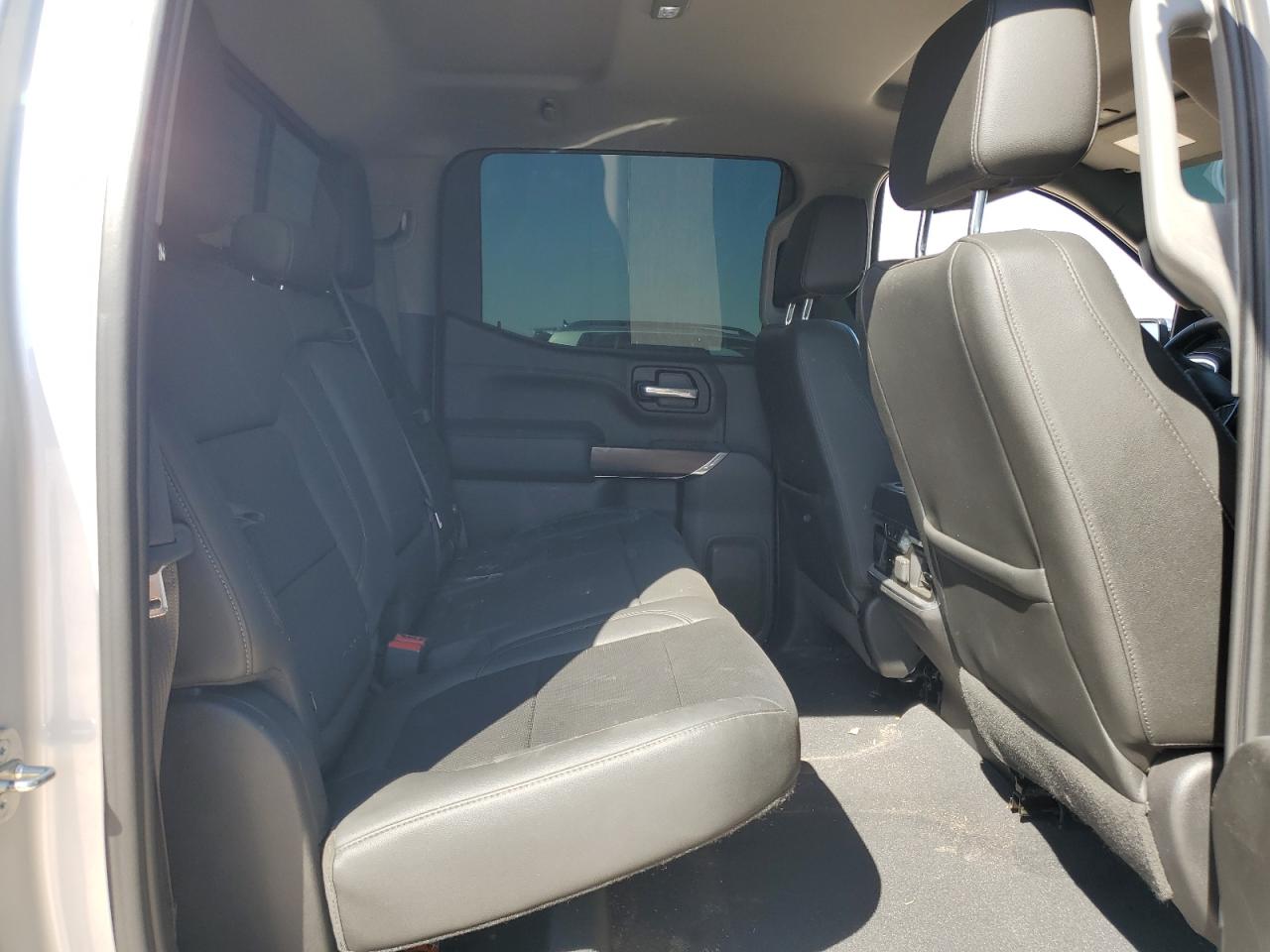 2019 GMC Sierra - Image 10