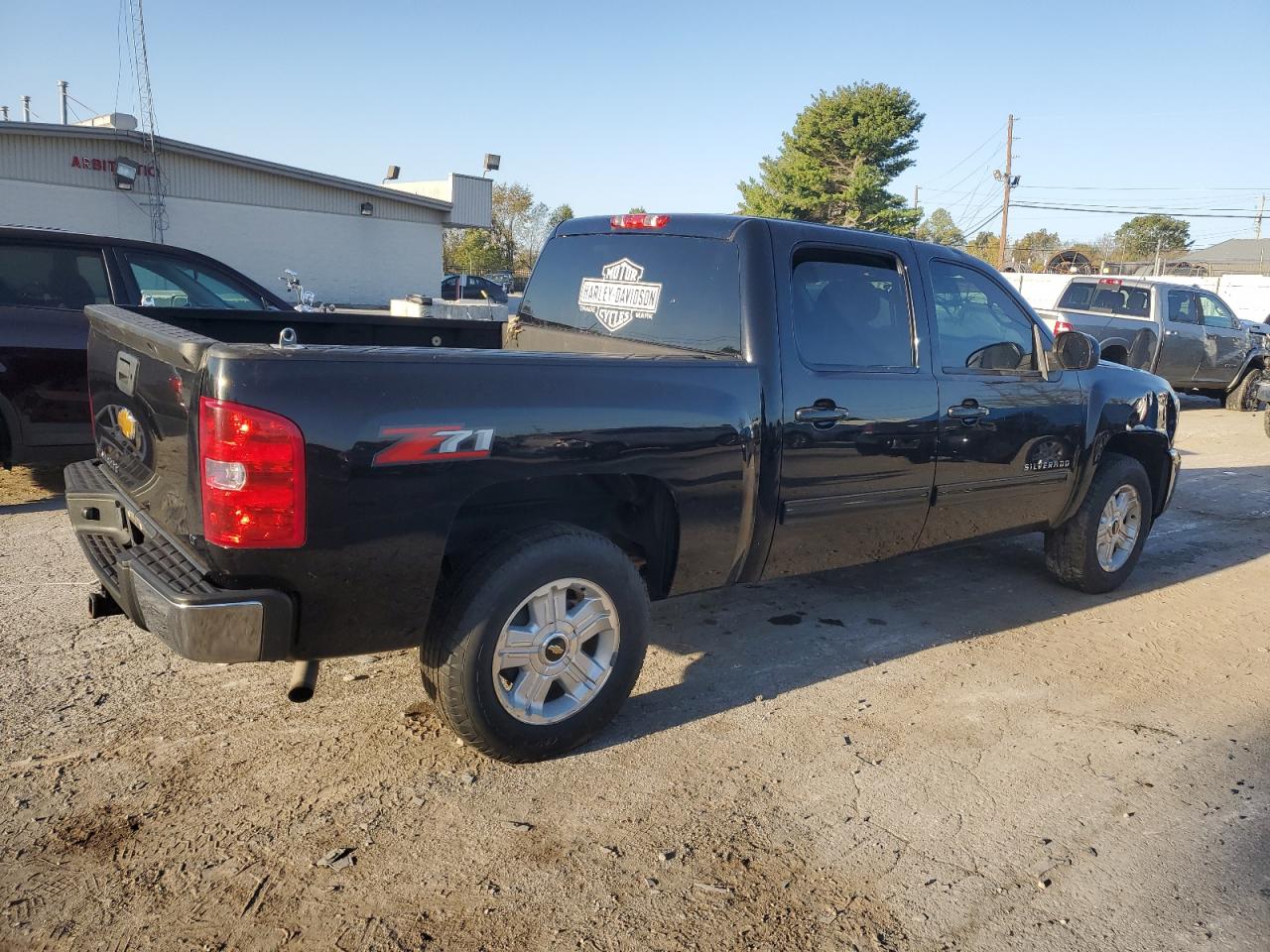 2013 Chevrolet Silverado - Image 3
