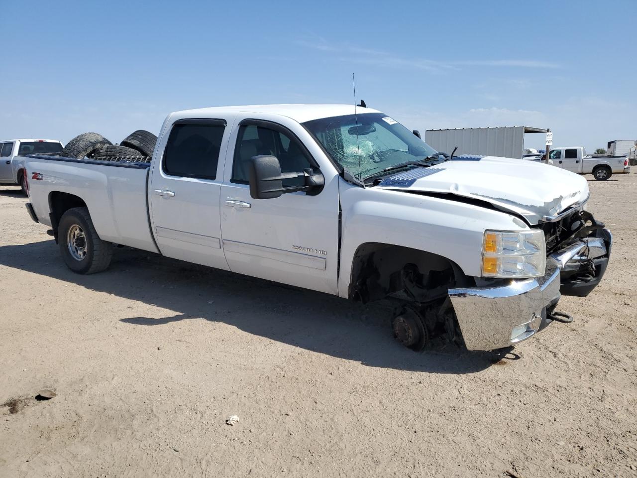 2010 Chevrolet Silverado - Image 4