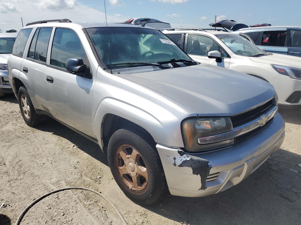 1GNDS13S752378012 2005 Chevrolet Trailblazer Ls