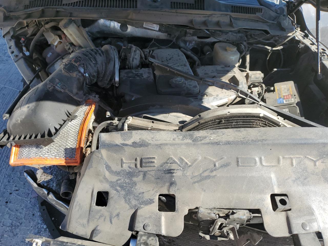 2016 RAM 2500 - Image 12