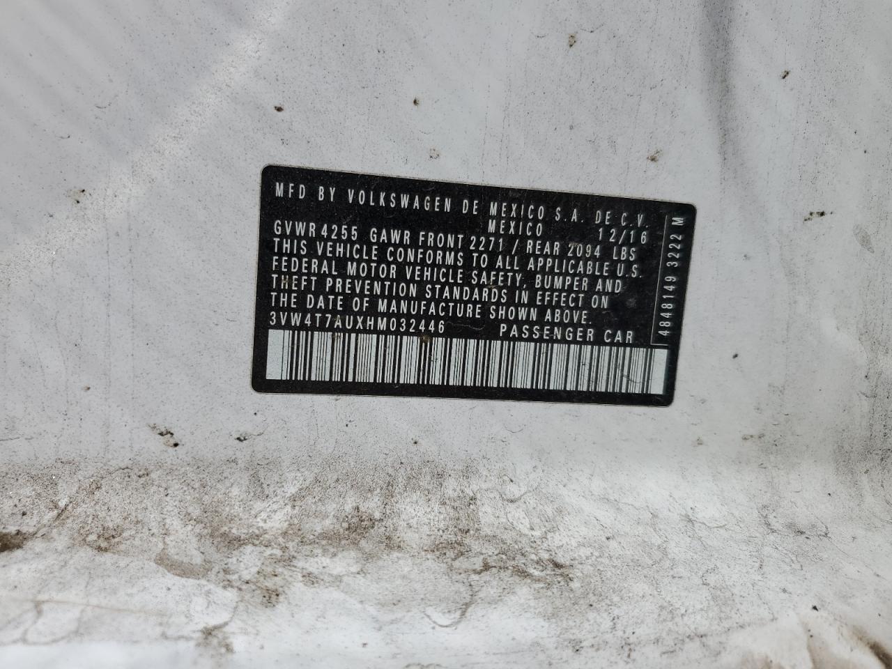 2017 Volkswagen GTI - Image 13