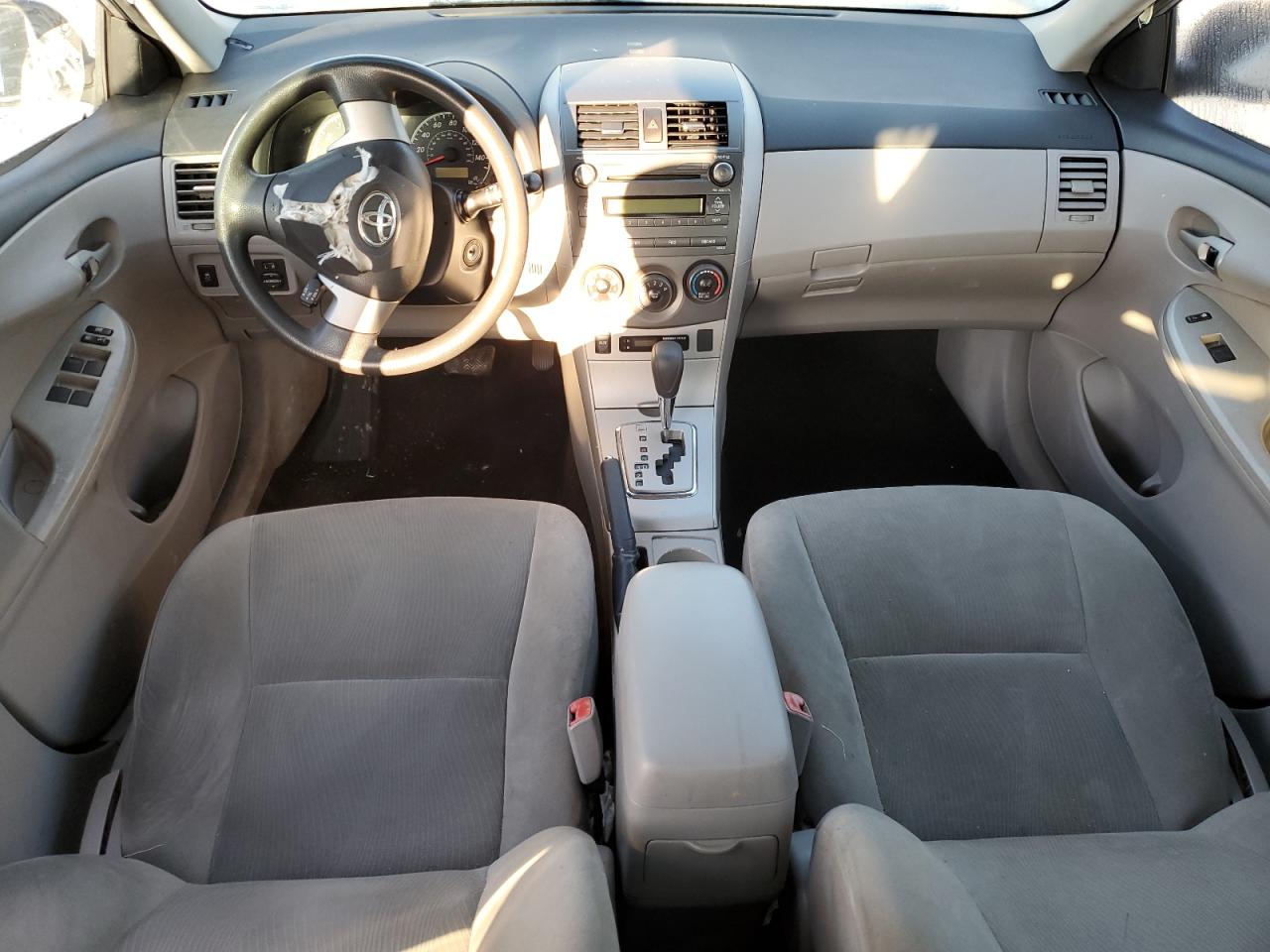 2011 Toyota Corolla - Image 8