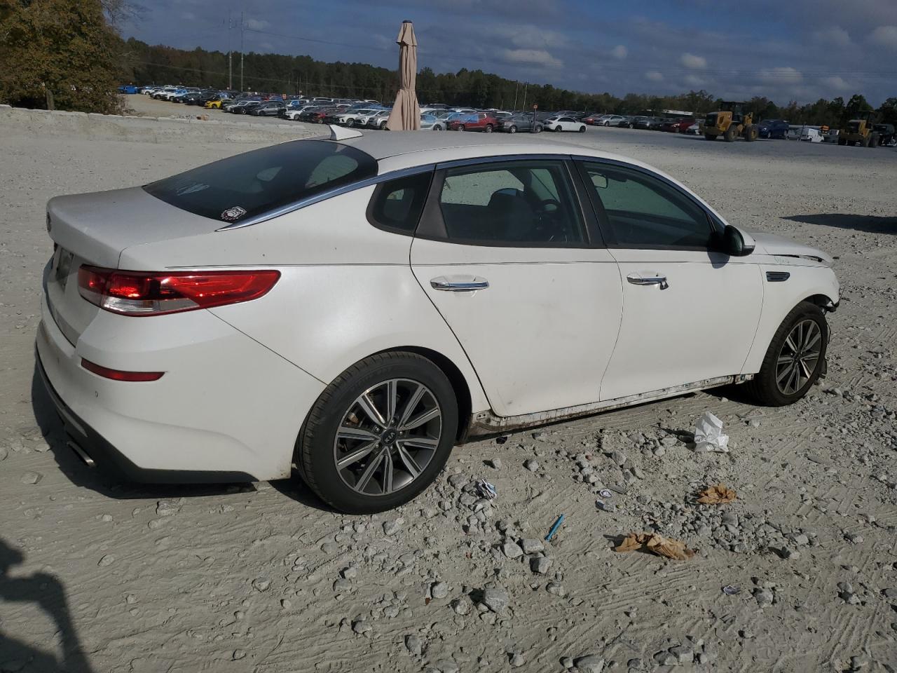 2019 Kia Optima - Image 3