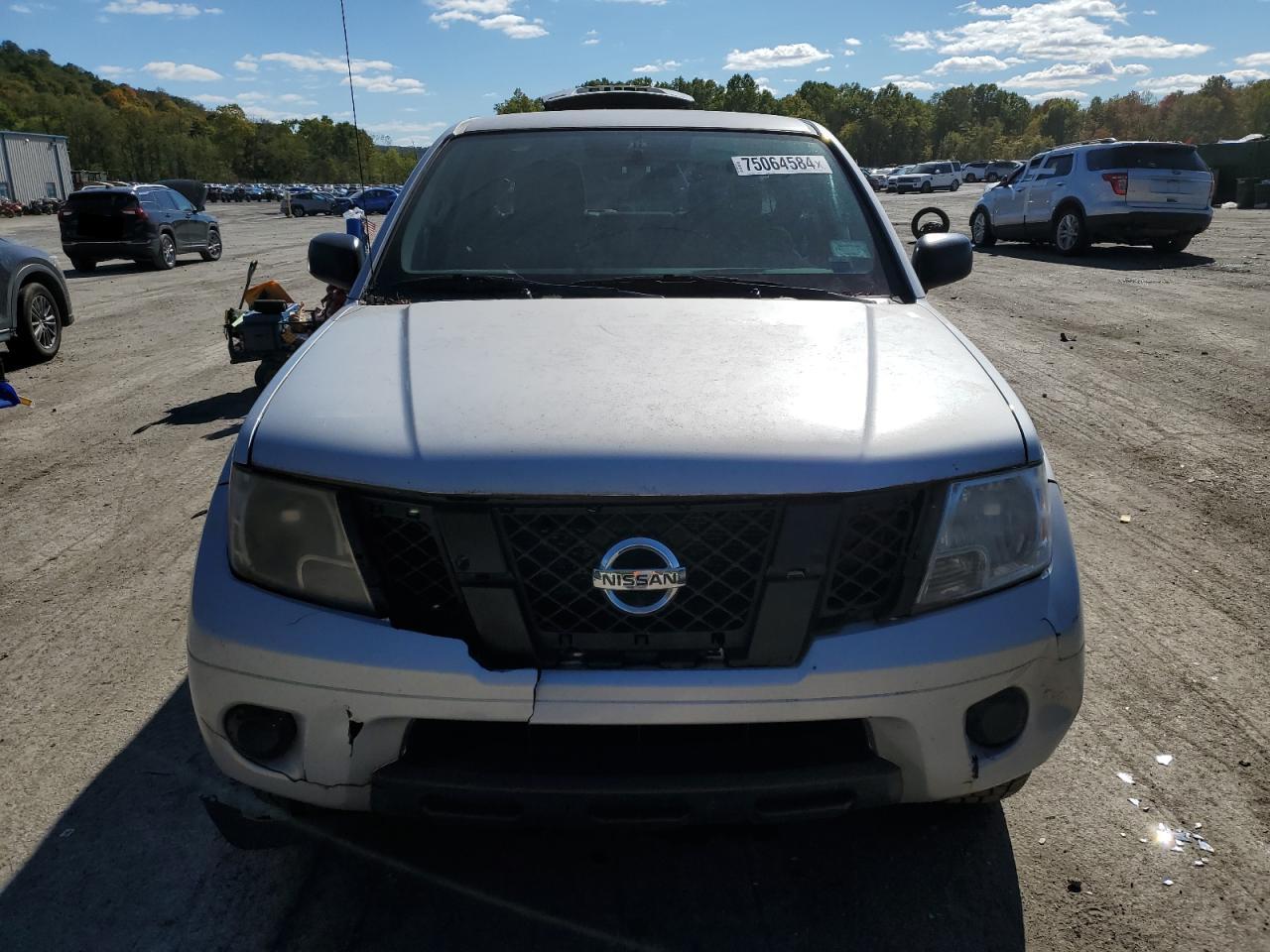 2012 Nissan Navara (Frontier) - Image 5