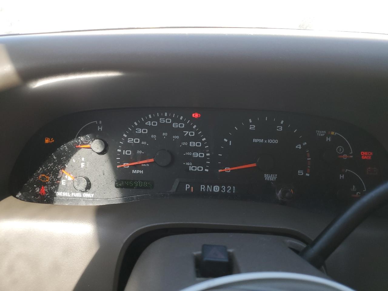 2004 Ford F250 - Image 9