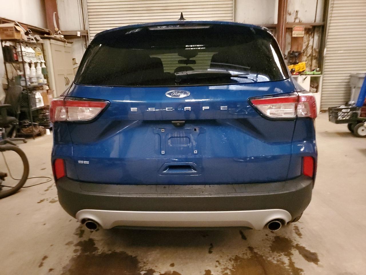 2022 Ford Escape - Image 6