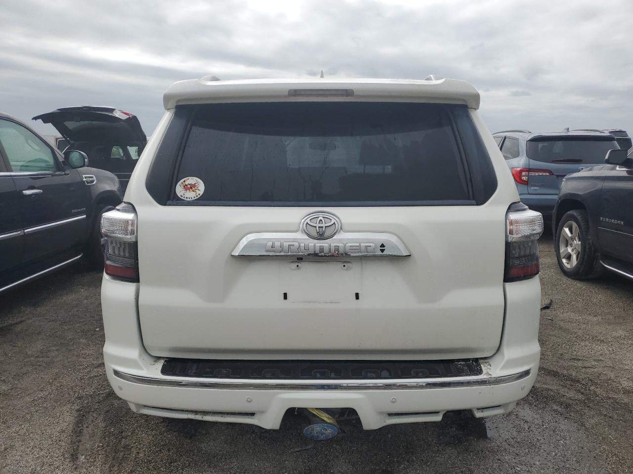 VIN JTEZU5JR4J5174322 2018 TOYOTA 4RUNNER no.6