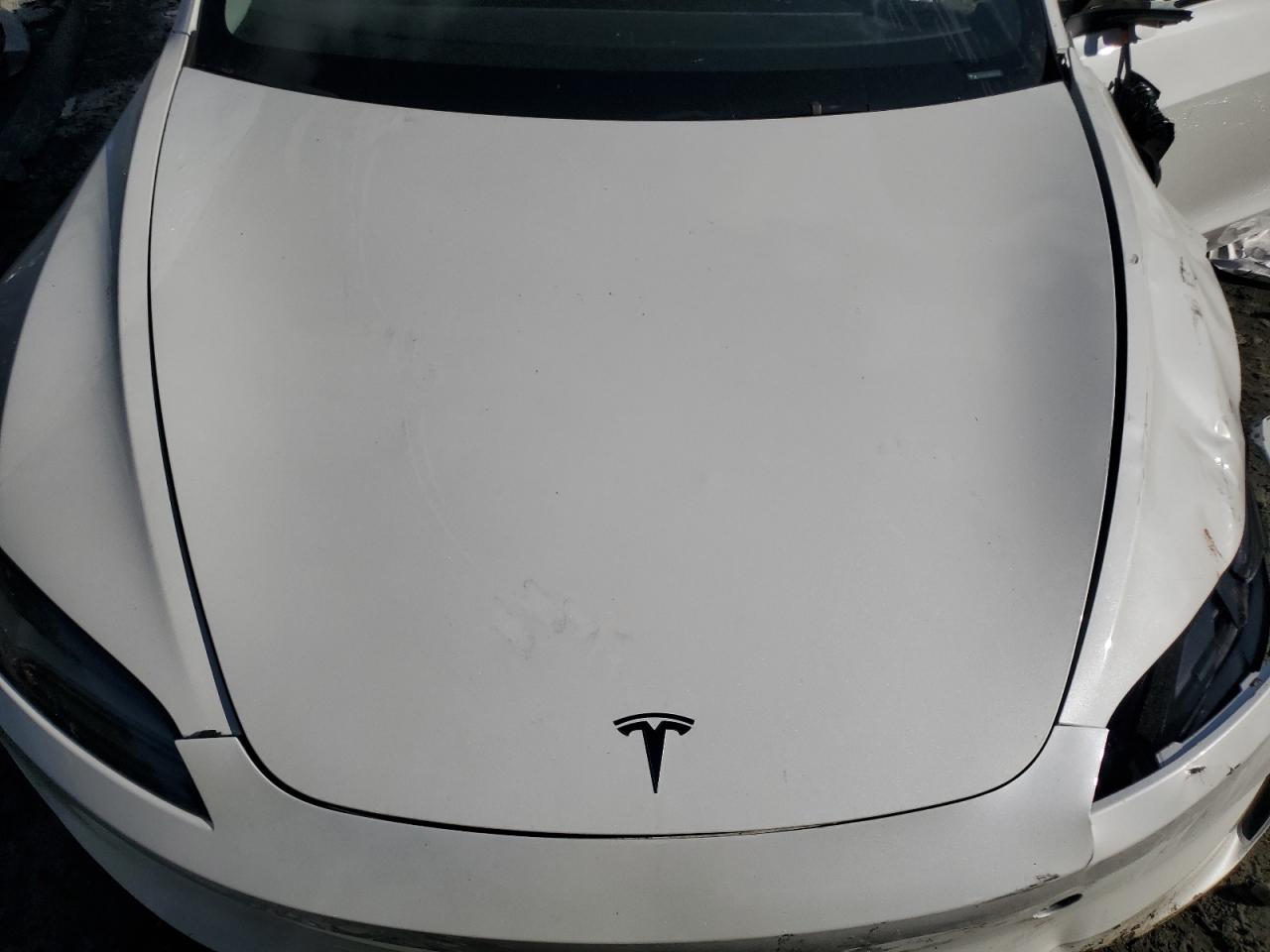 5YJ3E1ET4RF827439 2024 Tesla Model 3