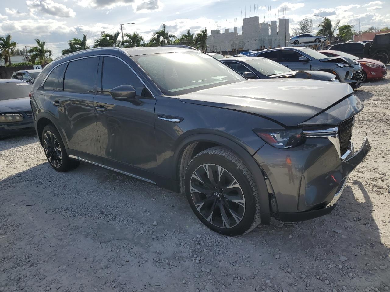 2024 Mazda CX-90 - Image 4