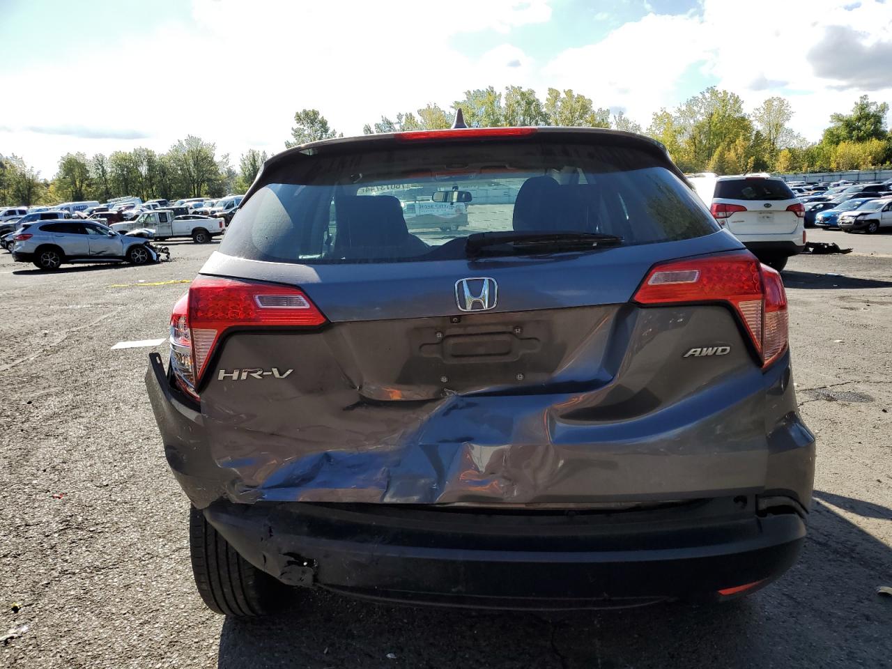 2017 Honda Hr-V Lx VIN: 3CZRU6H35HM711418 Lot: 76073744