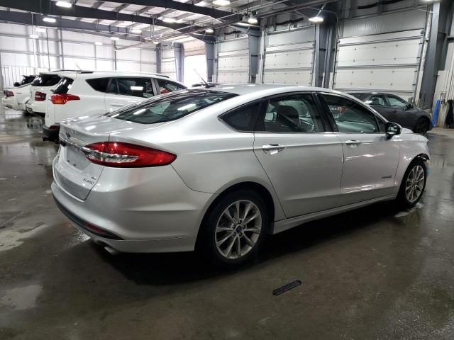  FORD FUSION 2017 Серебристый