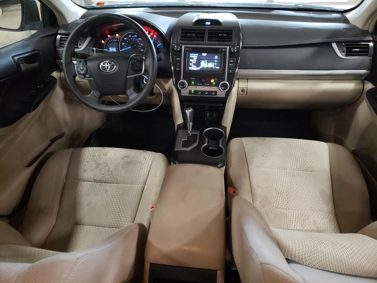 2014 Toyota Camry - Image 8