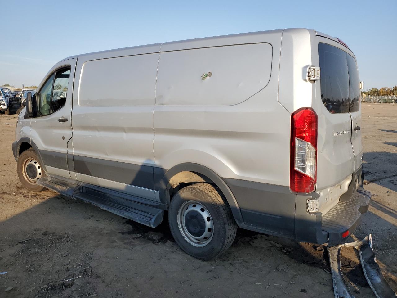 2016 Ford Transit - Image 2