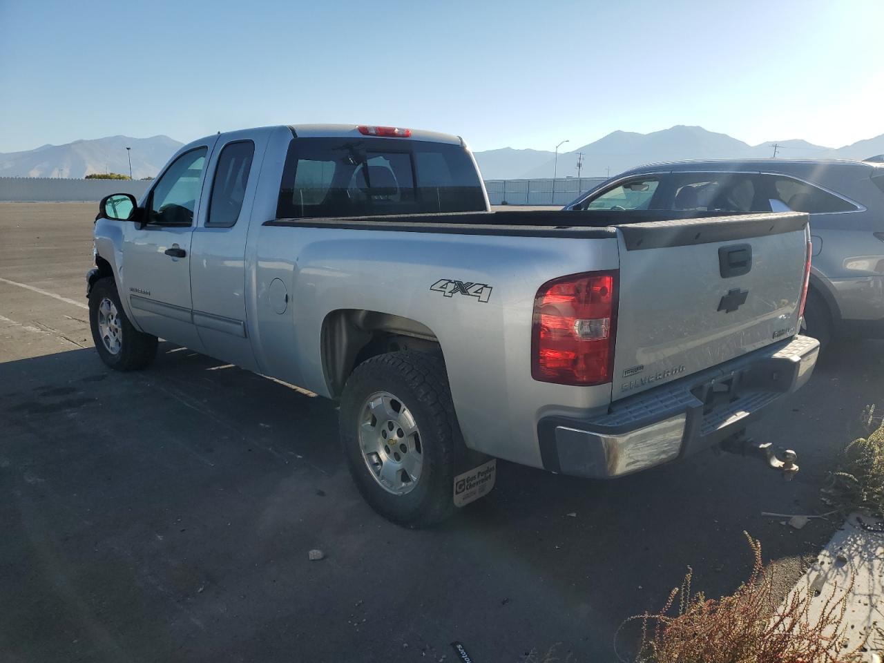 2012 Chevrolet Silverado - Image 2