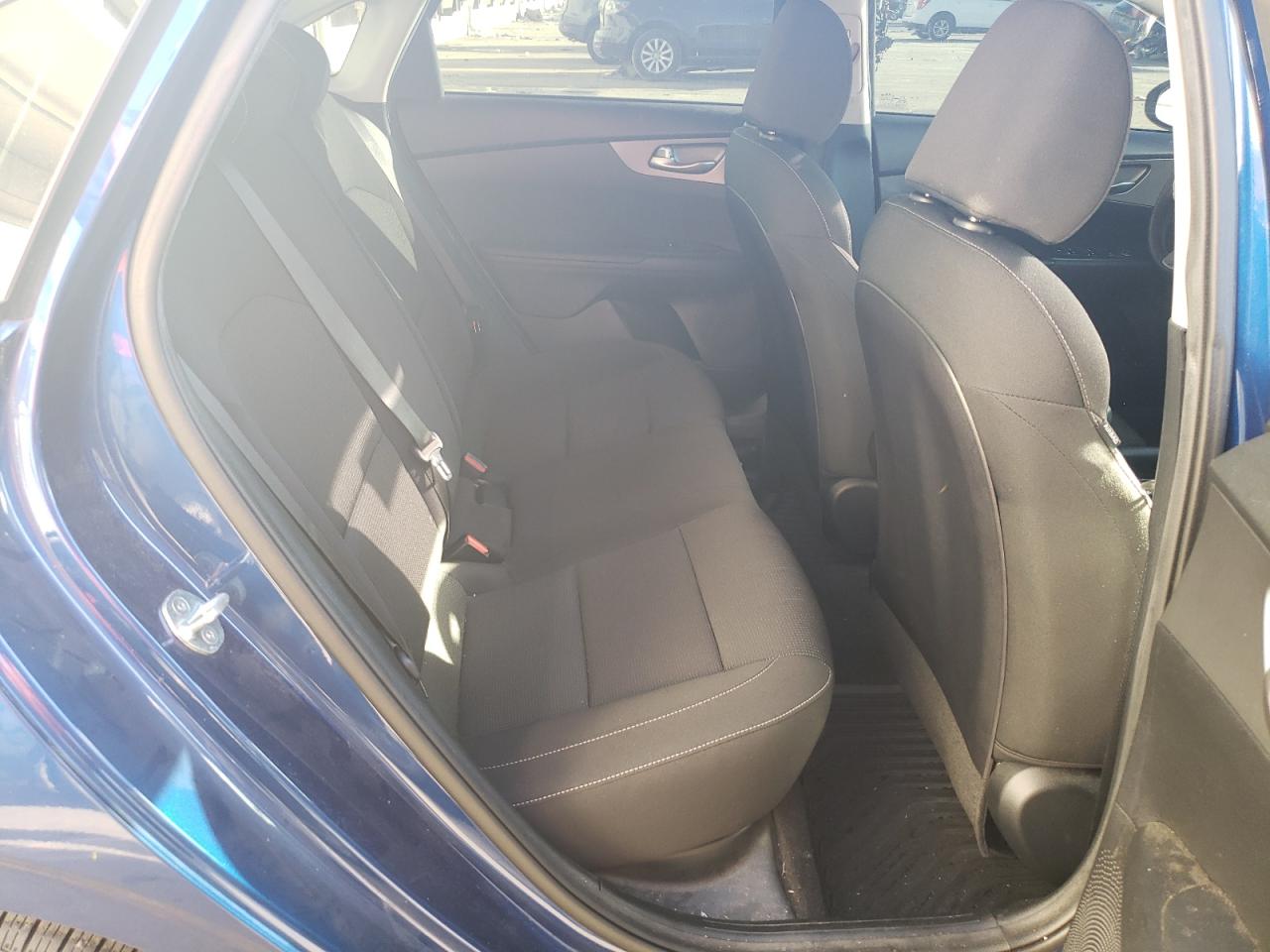 2021 Kia Forte - Image 10
