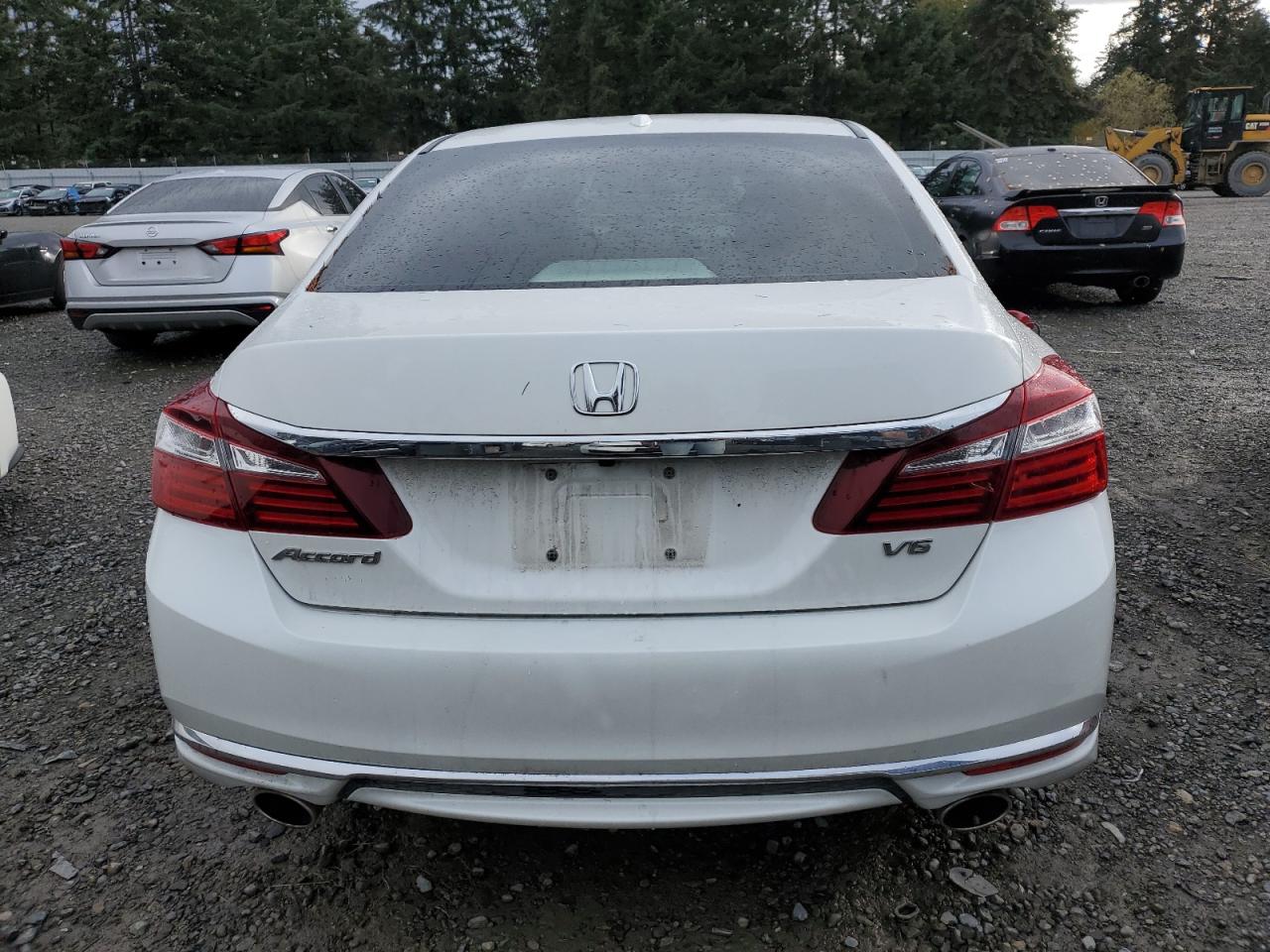 2017 Honda Accord Exl VIN: 1HGCR3F86HA032945 Lot: 77612024