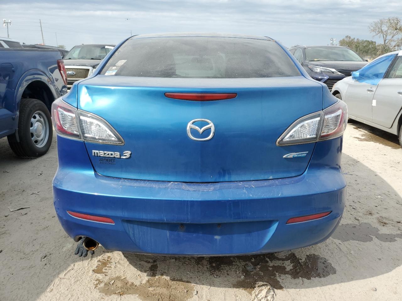 2012 Mazda 3 - Image 6