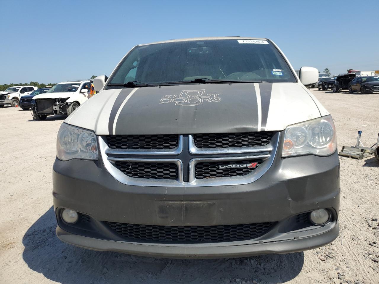 VIN 2C4RDGCG7HR558569 2017 DODGE CARAVAN no.5