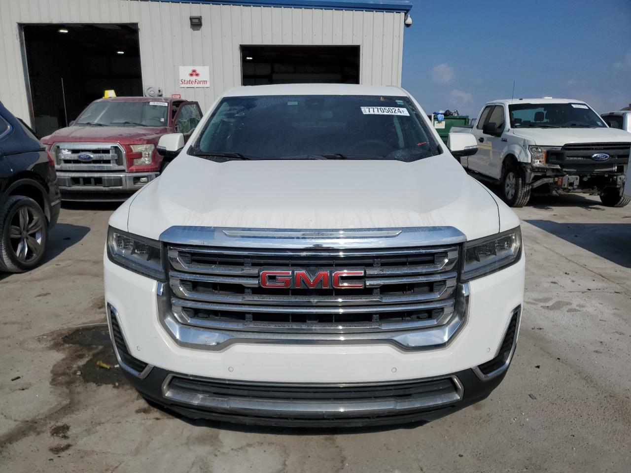 2022 GMC Acadia - Image 5