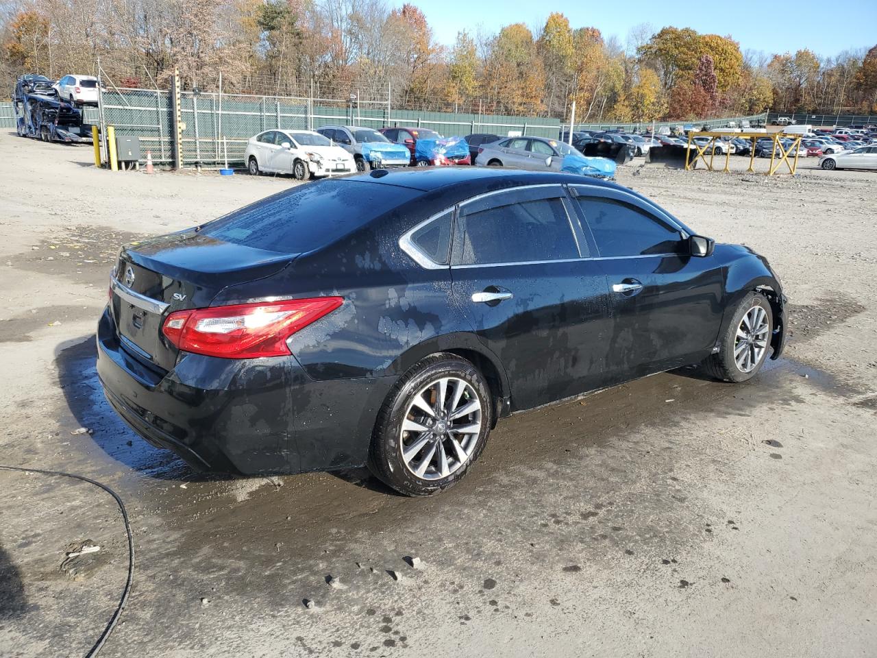 2017 Nissan Altima - Image 3