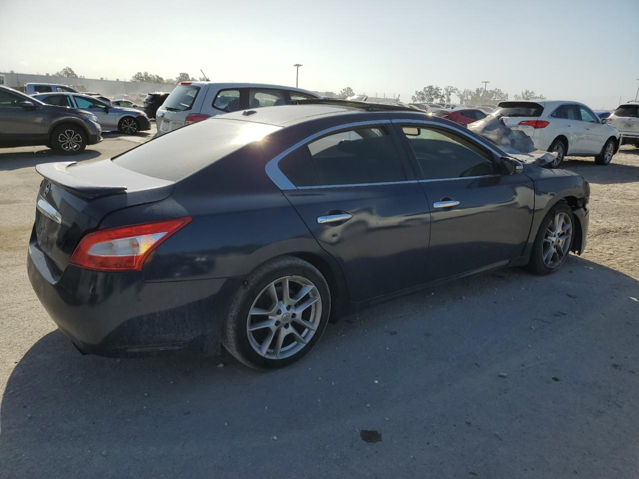 2009 Nissan Maxima - Image 3
