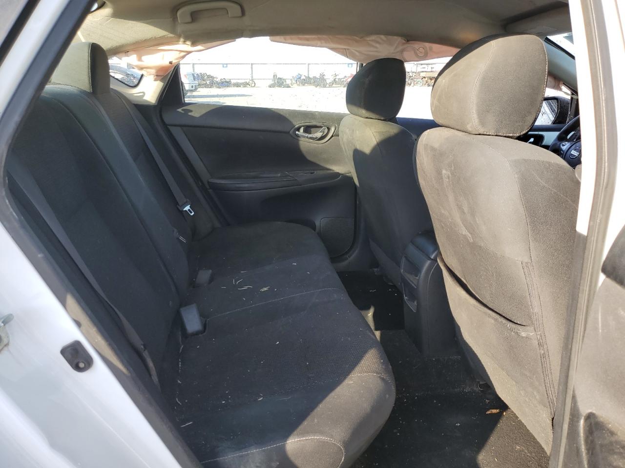 2019 Nissan Sentra - Image 20