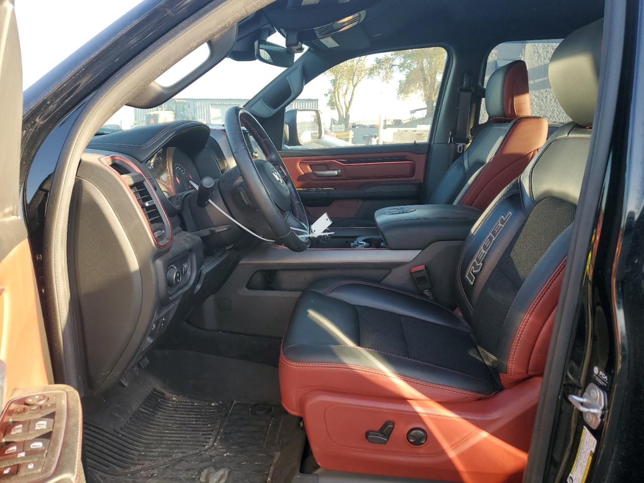 2022 RAM 1500 - Image 7