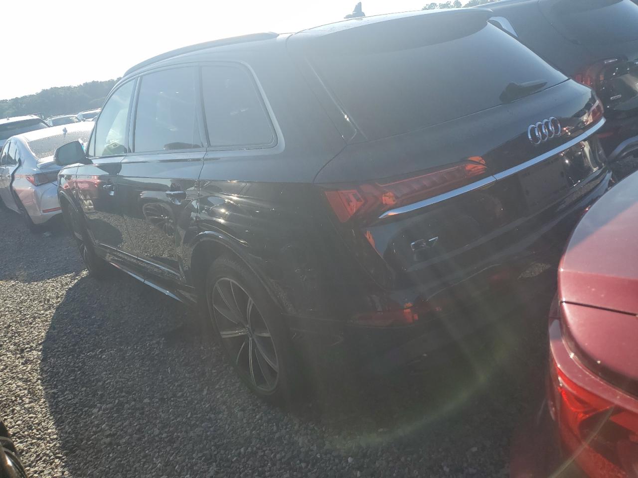 2020 Audi Q7 - Image 2