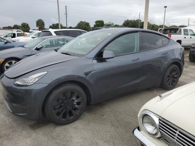 7SAYGDEE5NF480607 Tesla Model Y 