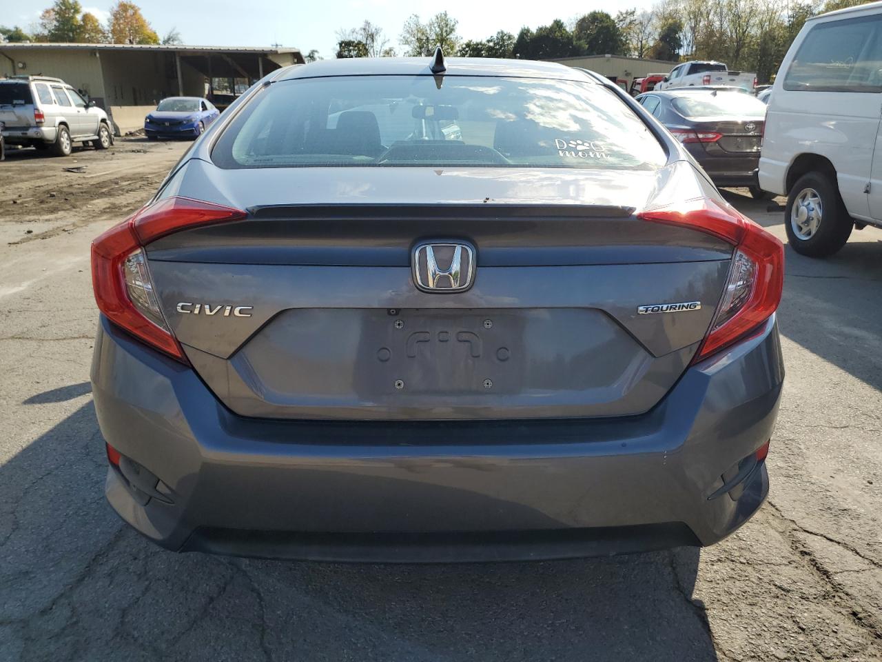 2HGFC1F93GH641888 2016 Honda Civic Touring