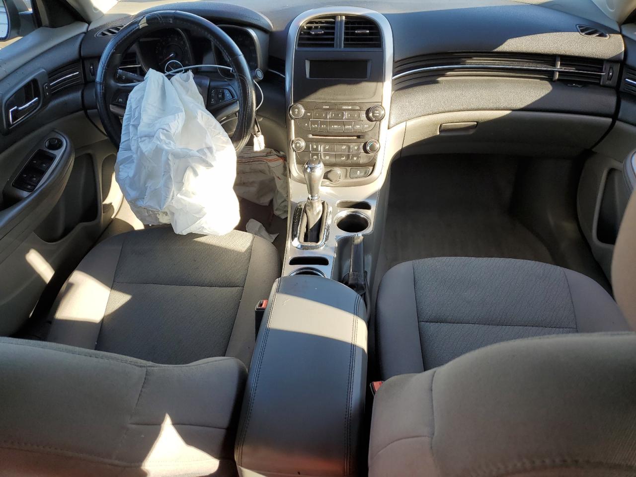 2015 Chevrolet Malibu - Image 8