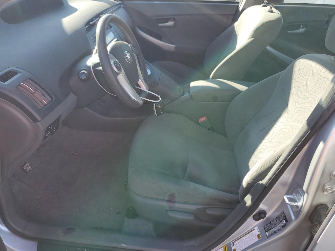 2011 Toyota Prius - Image 7