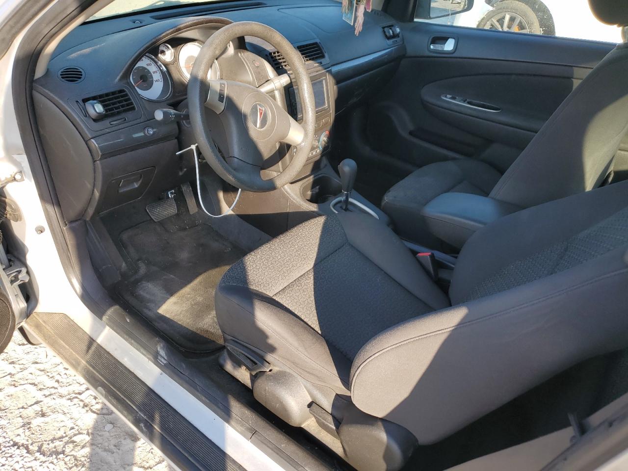 2008 Pontiac G5 - Image 8