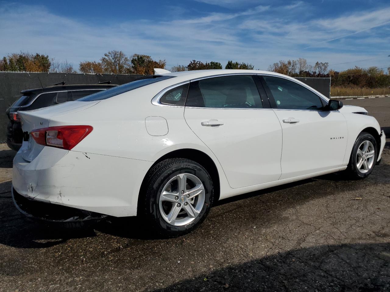 VIN 1G1ZD5ST4RF110598 2024 CHEVROLET MALIBU no.3