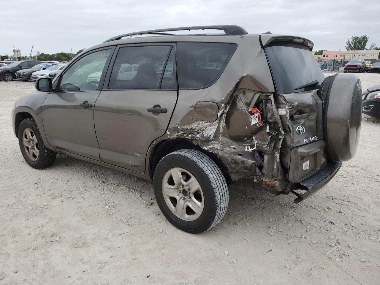2010 Toyota RAV 4 - Image 2