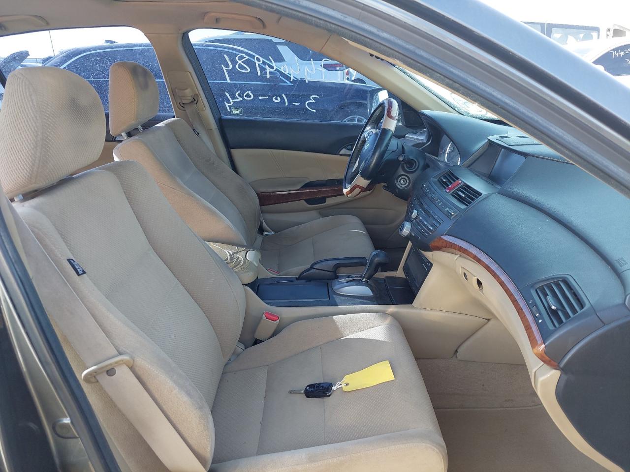 1HGCP2653CA623328 - 2012 Honda ACCORD - #undefined