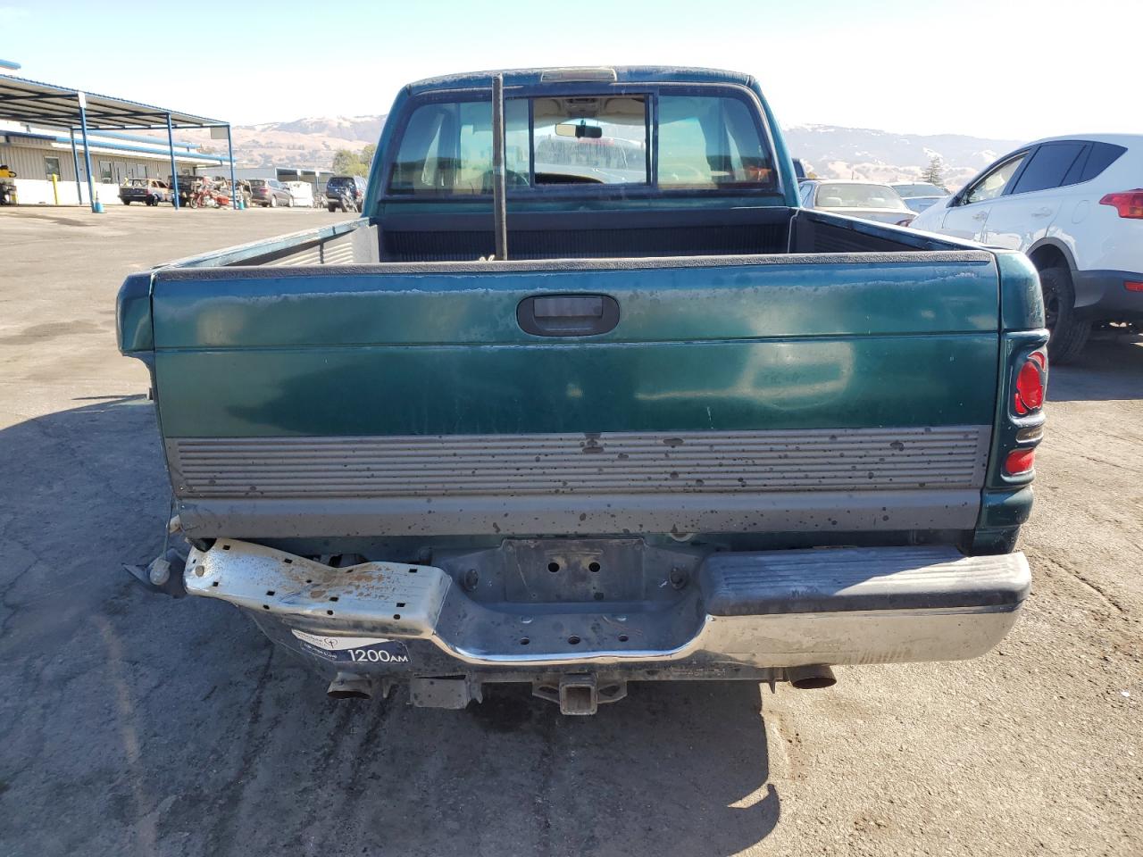 1999 Dodge Ram 1500 VIN: 3B7HC13Z3XG101520 Lot: 74957104