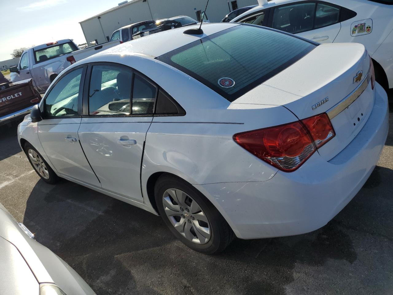 2015 Chevrolet Cruze - Image 2