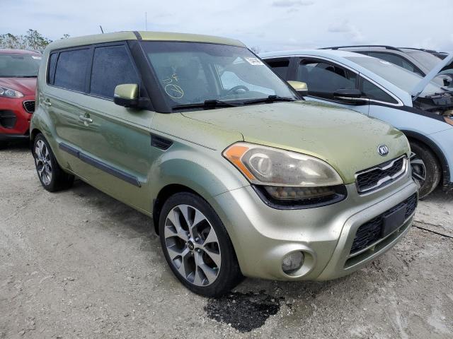  KIA SOUL 2013 Зелений