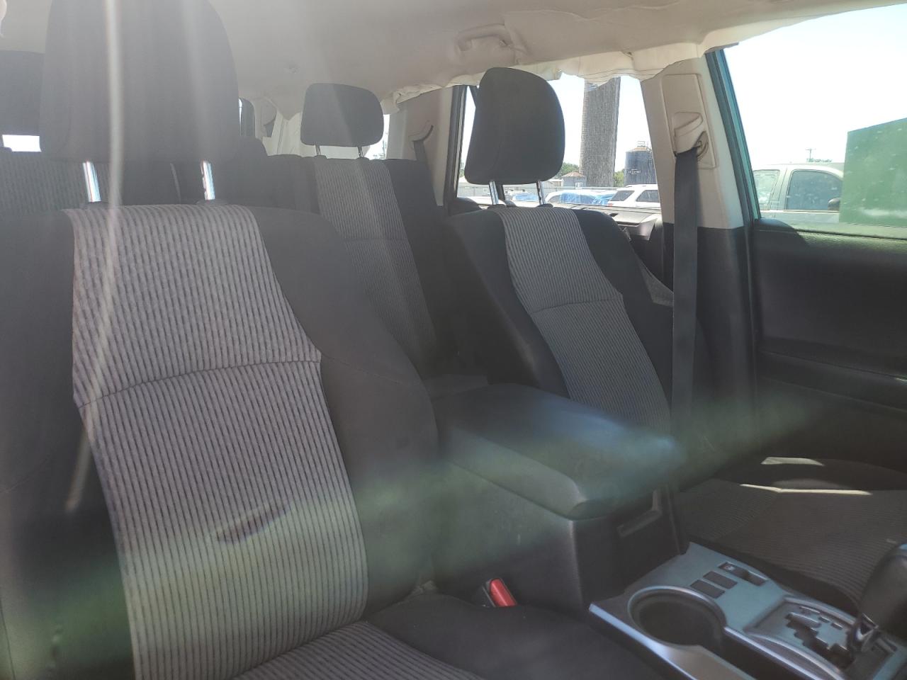 2015 Toyota 4Runner - Image 5