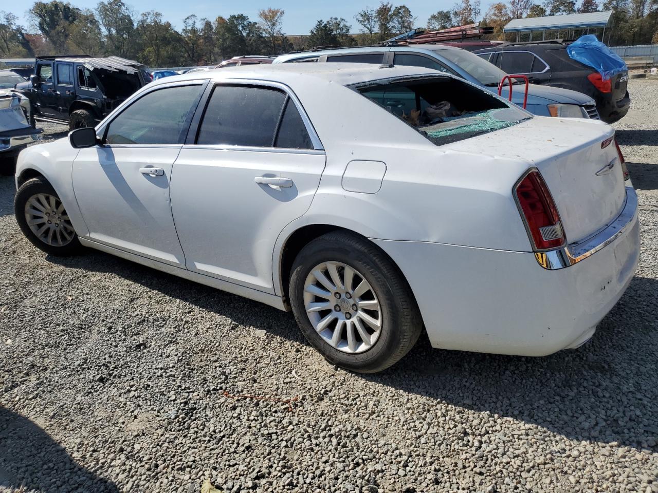 2014 Chrysler 300 - Image 2