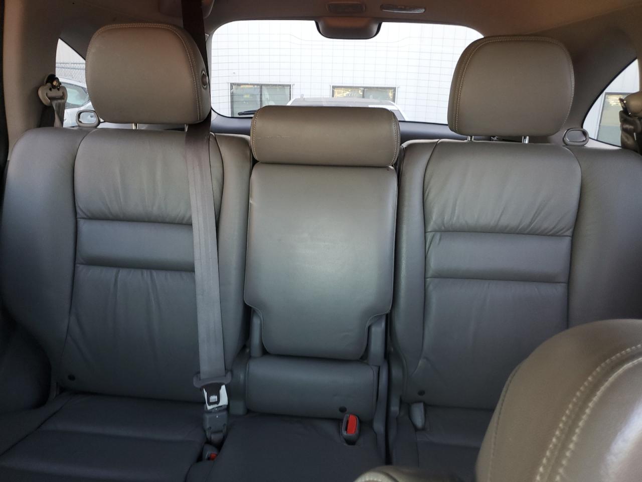 2011 Honda CR-V - Image 10