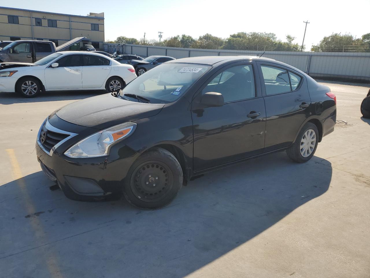 2015 Nissan Versa - Image 1