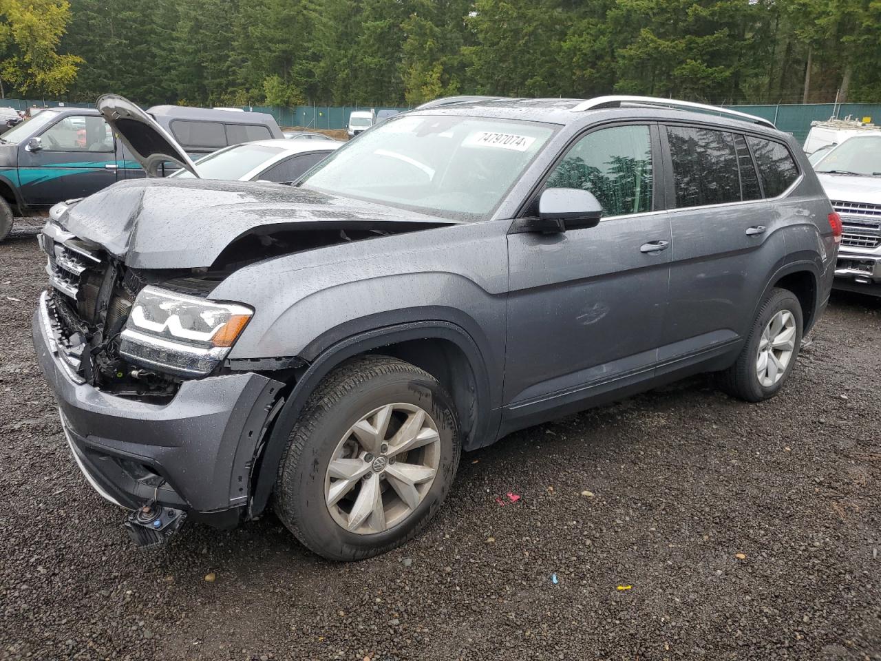 2018 Volkswagen Atlas Se VIN: 1V2LR2CA8JC539886 Lot: 74797074