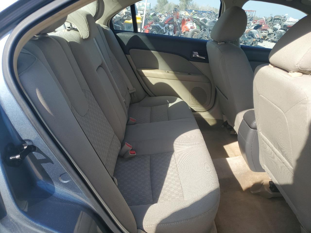 2011 Ford Fusion - Image 10