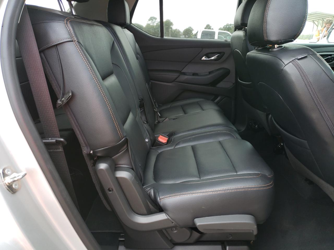 2019 Chevrolet Traverse - Image 11