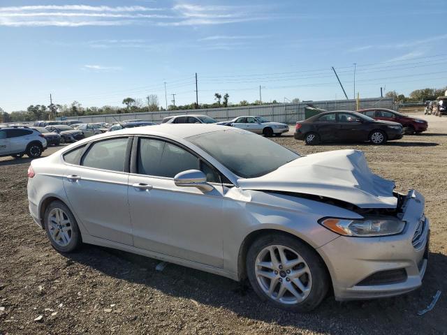  FORD FUSION 2016 Серебристый